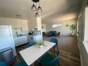 2555 Solano